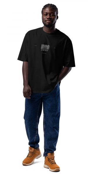 Heavy Blck Oversize Tee - Never give up